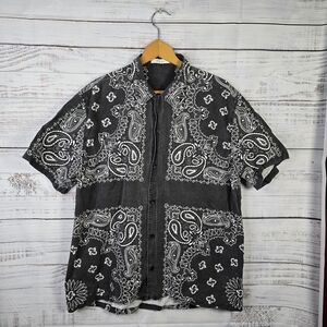 MNML Black Bandana Paisley Button Up Shirt Size Large